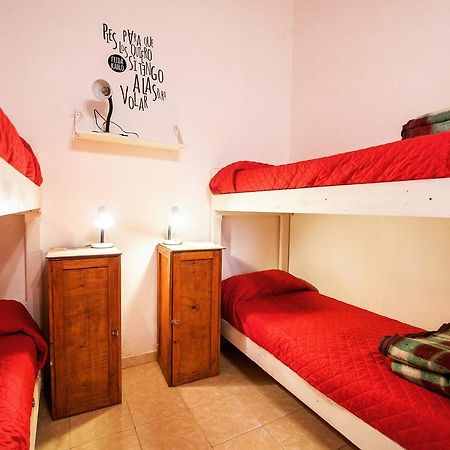Hostel Aneley Tanti Esterno foto