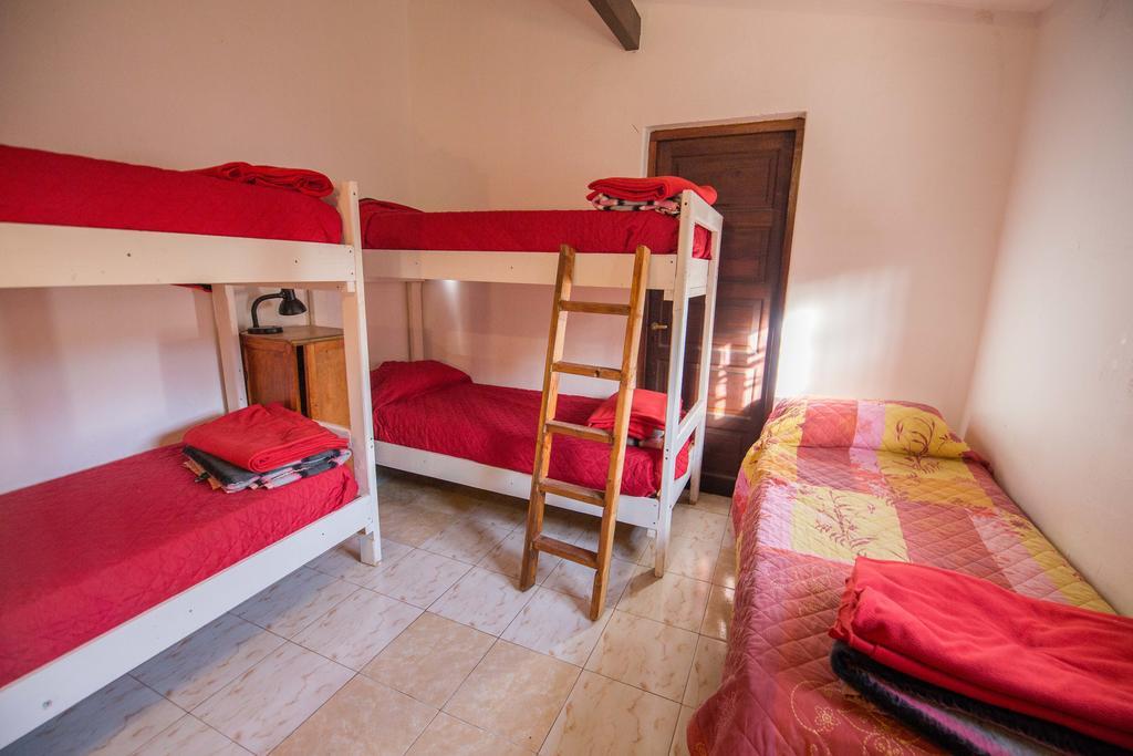 Hostel Aneley Tanti Esterno foto